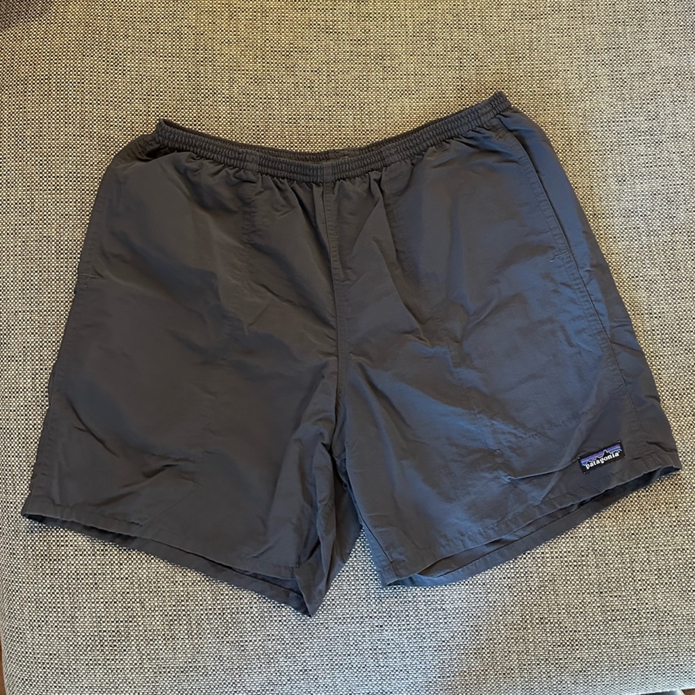 Navy Patagonia men’s baggies